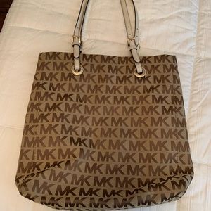 Michael Kors tote